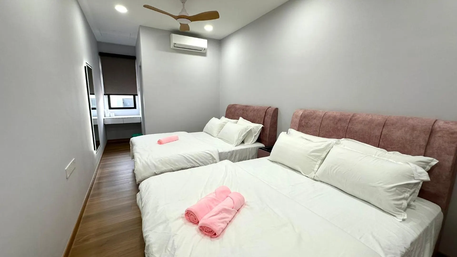 3U Villa - Ujong Pasir Johor Bahru Feriehus