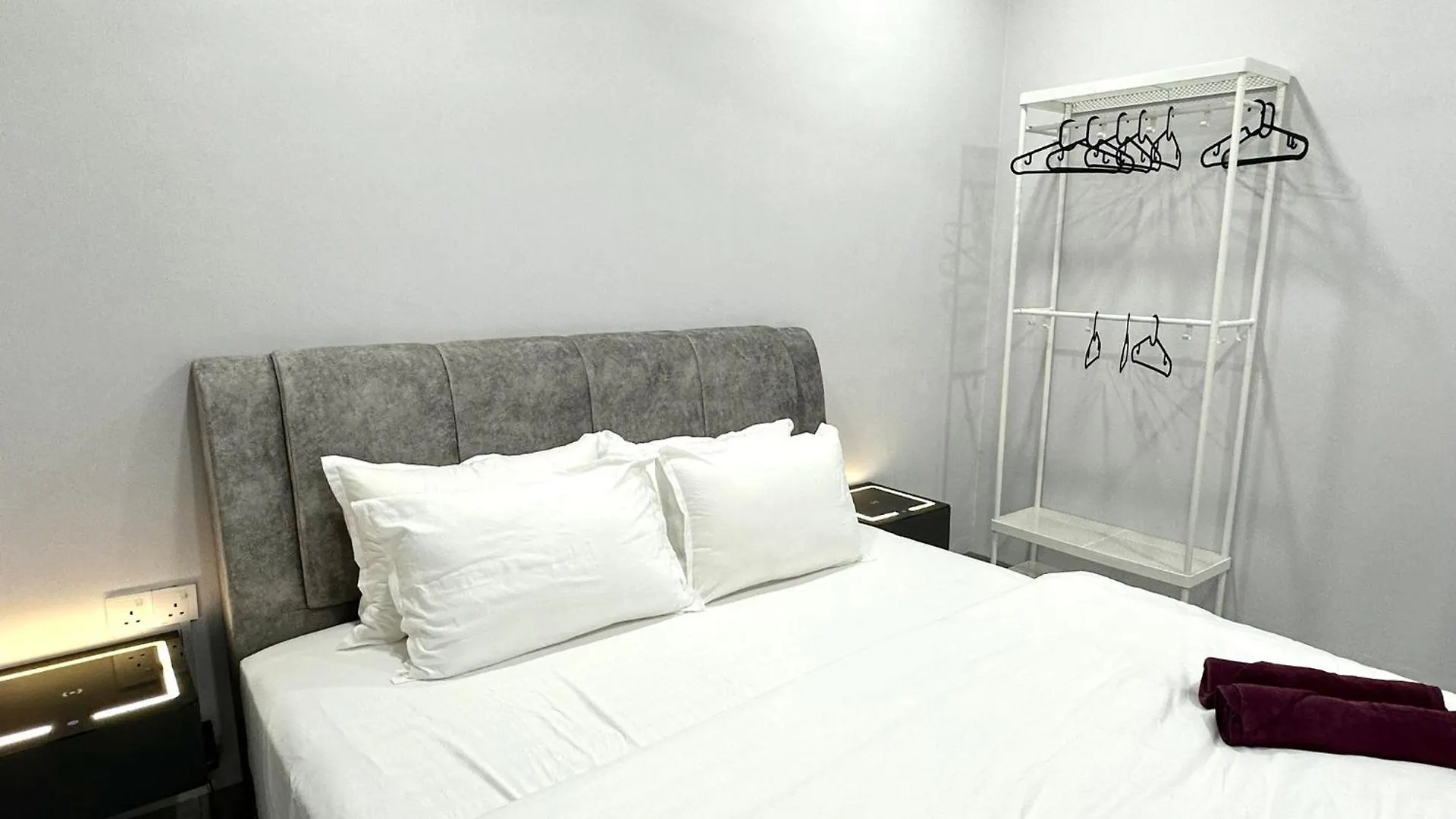 Feriehus 3U Villa - Ujong Pasir Johor Bahru